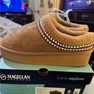 Magellan Platform Mules. Women 6